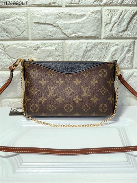 louis vuitton pochette with chain|Louis Vuitton bag with pouch.